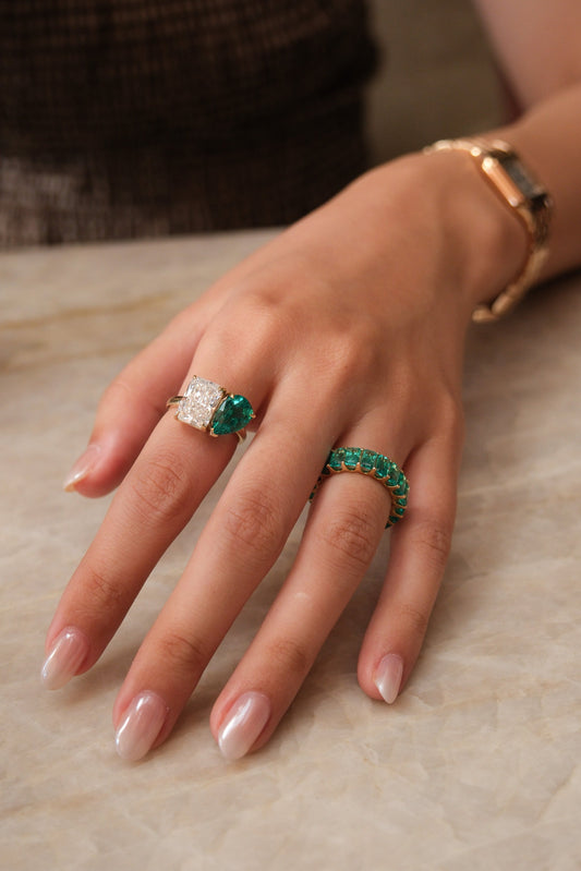 Emerald & Diamond Toi Et Moi Ring
