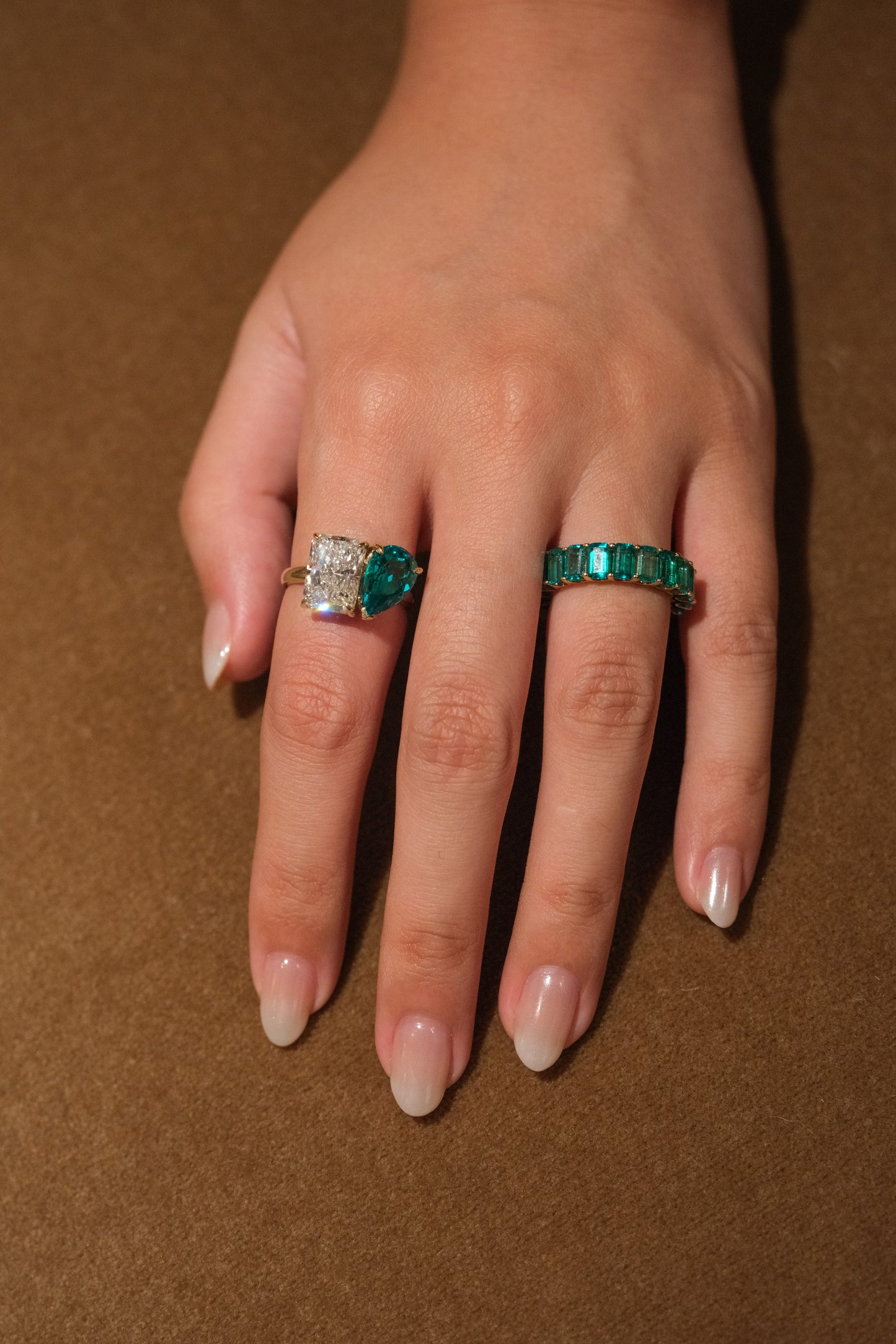 Emerald & Diamond Toi Et Moi Ring